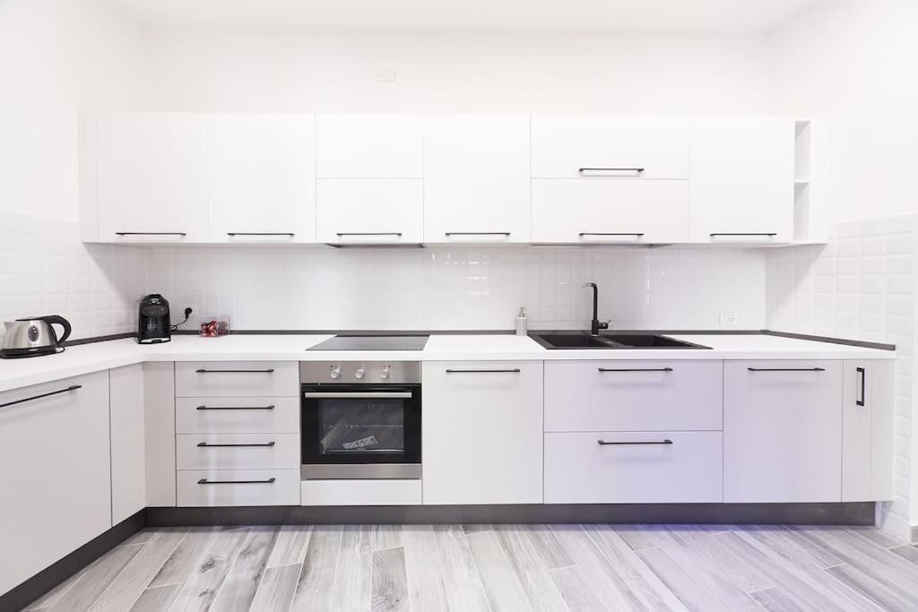 Elegant Apartment Милан Экстерьер фото
