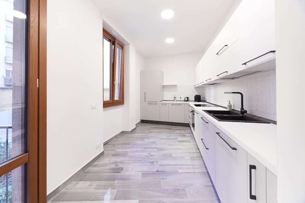 Elegant Apartment Милан Экстерьер фото